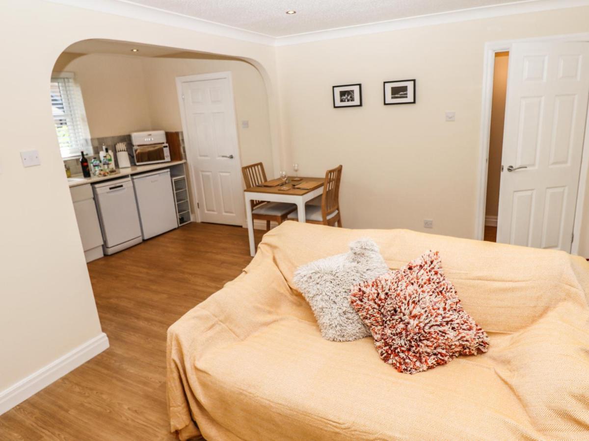 3 Rothbury Place 리탬 세인트 앤스 외부 사진